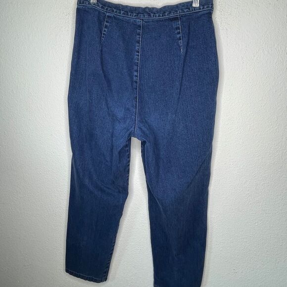 Liz Claiborne Jeans - Picture 4 of 8